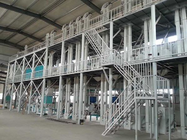 成套<a href=http://http://k4748.cn/product/6/ target=_blank class=infotextkey>玉米加工機(jī)械</a>